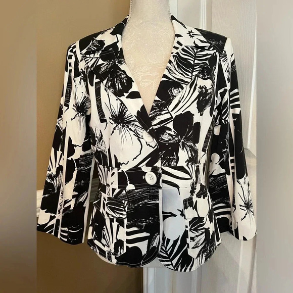 Cache Black‎ & White Abstract Print Blazer Size 10 - Picture 7 of 10